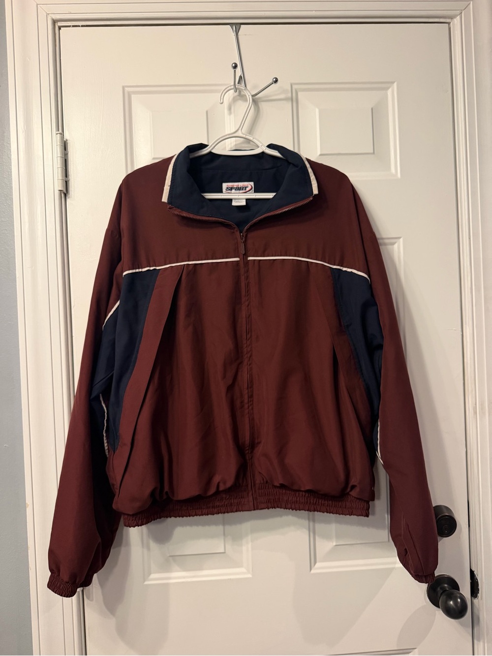 Roundtree & Yorke Burgundy and Navy Zip-Up Windbreaker Track Suit